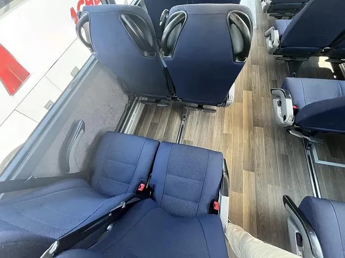 2019 Van hool CX45 Coach - Image 16