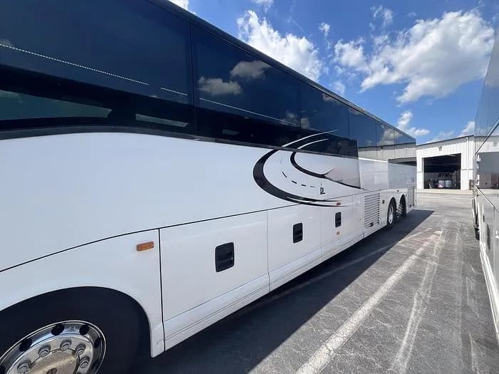 2019 Van hool CX45 Coach - Image 20