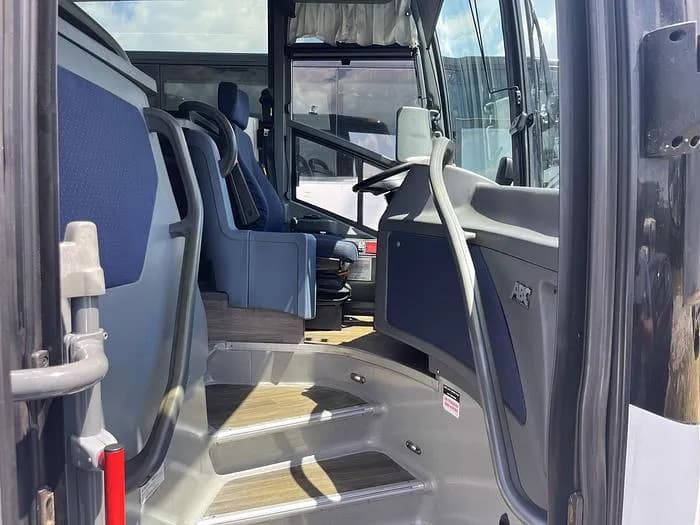 2019 Van hool CX45 Coach - Image 7