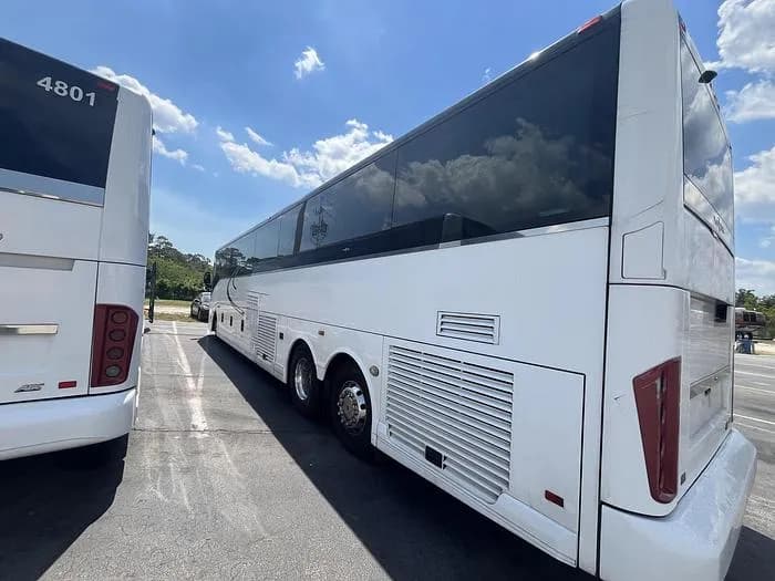 2018 Van hool CX45 Coach - Image 3