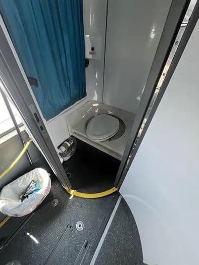2011 Van hool CX45 Coach - Image 4
