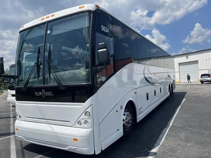 2011 Van hool CX45 Coach - Image 12