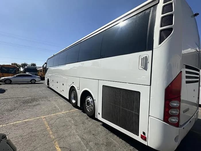 2023 Volvo 9700 Coach - Image 6