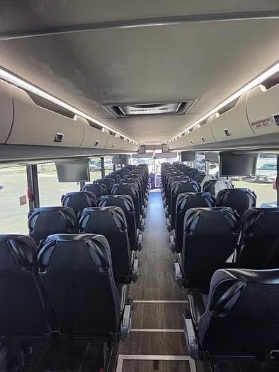 2019 Van hool CX45 Coach - Image 8