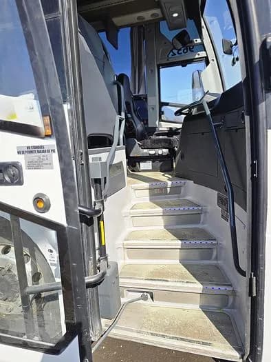 2023 Temsa TS45 ADA Motorcoach - Image 11