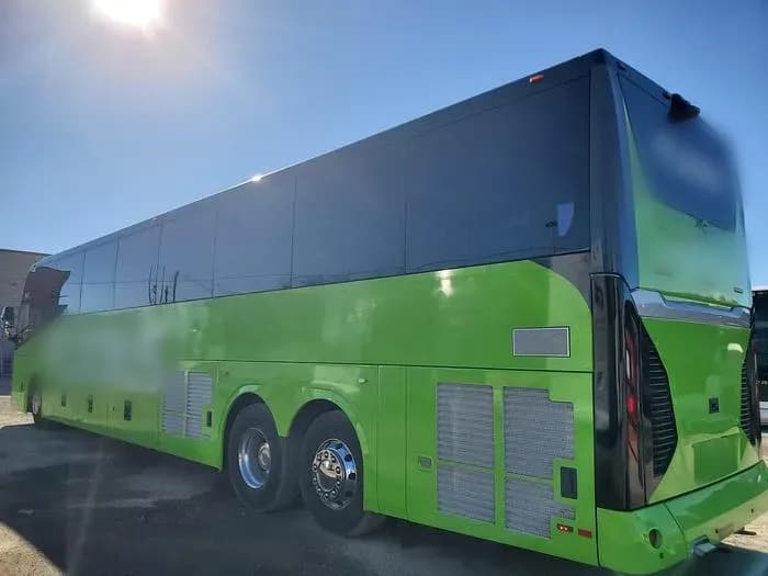 2022 Temsa TS45 ADA Motorcoach - Image 2