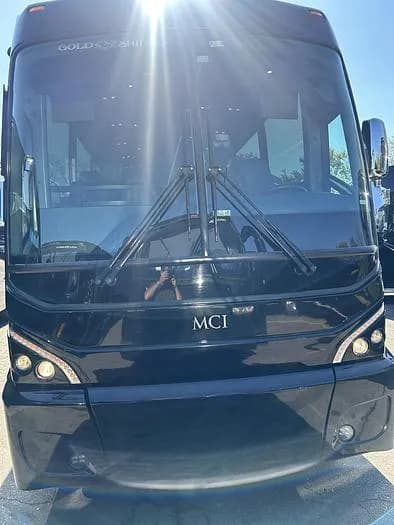2020 Mci J4500 Coach - Image 10