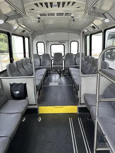 2016 Champion E450 Cutaway - Image 5