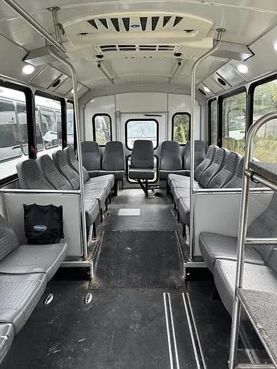 2016 Champion E450 Cutaway - Image 4