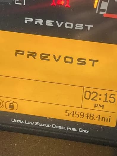 2015 Prevost H3-45 Coach - Image 13