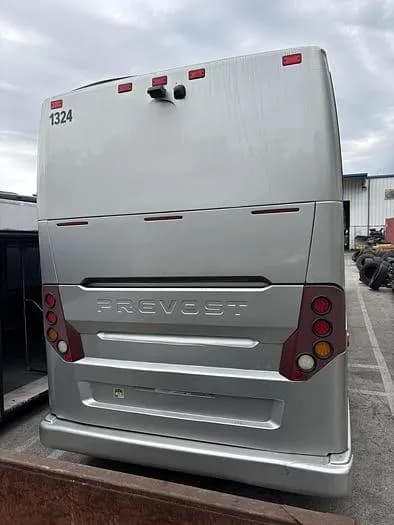 2016 Prevost H3-45 Coach - Image 4