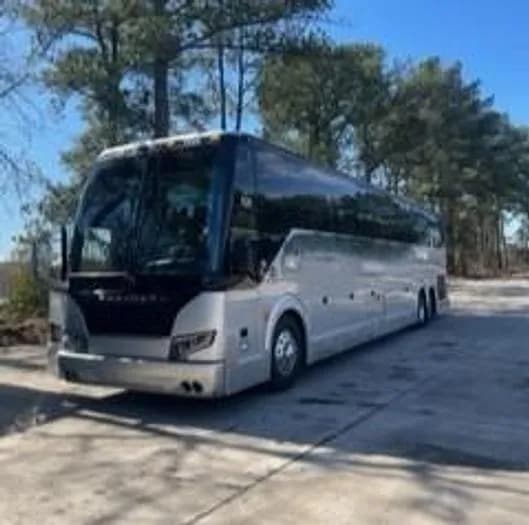 2016 Prevost H3-45 Coach - Image 1