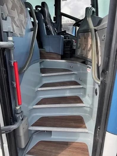 2017 Van hool CX45 ADA Coach - Image 8