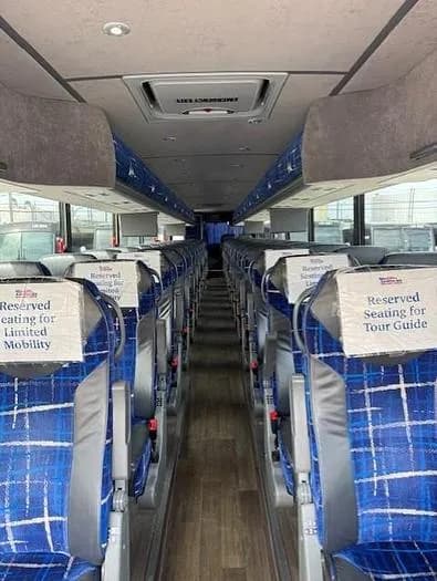 2017 Van hool CX45 Coach - Image 8