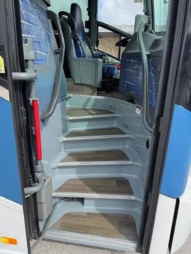 2017 Van hool CX45 Coach - Image 7