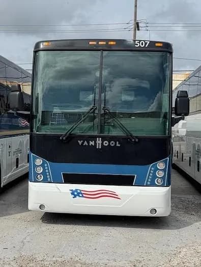 2017 Van hool CX45 Coach - Image 3
