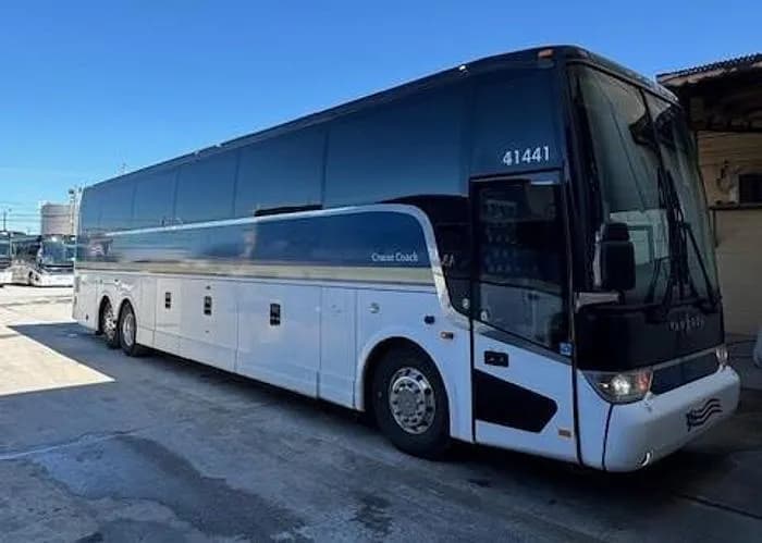 2016 Van hool TX45 Coach - Image 2