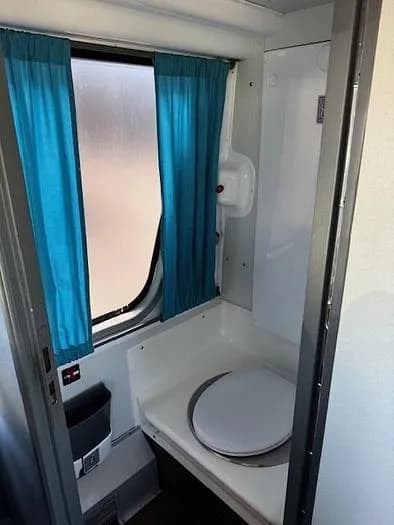 2016 Van hool TX45 Coach - Image 8
