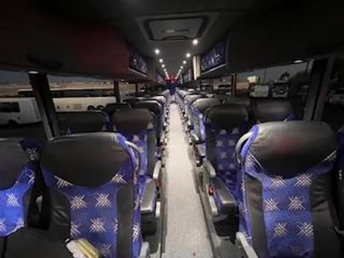2017 Van hool CX45 Coach - Image 6