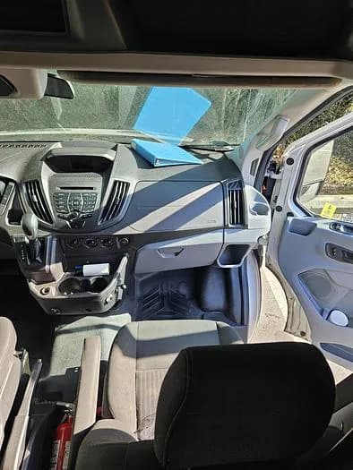 2017 Ford Transit Passenger Van - Image 10