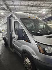 2017 Ford Transit bus