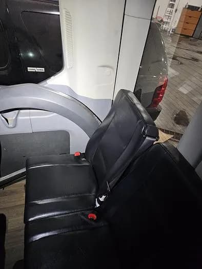 2017 Ford Transit Passenger Van - Image 7