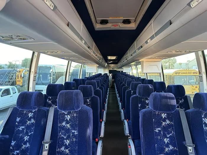 2015 Volvo 9700 Coach - Image 8