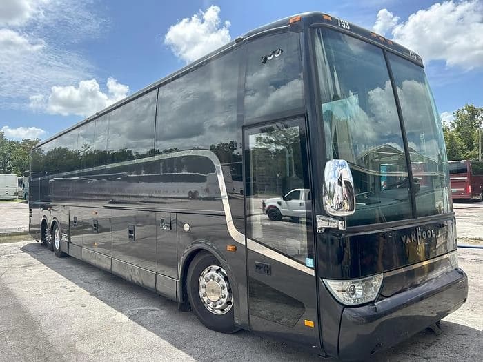 2015 Van hool TX45 Coach - Image 4