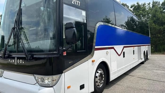 2015 Van hool TX45 Coach - Image 1