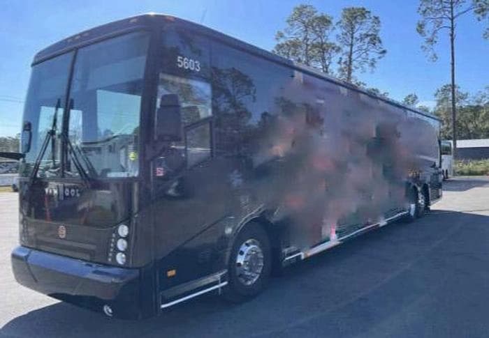 2017 Van hool CX45 Coach - Image 3
