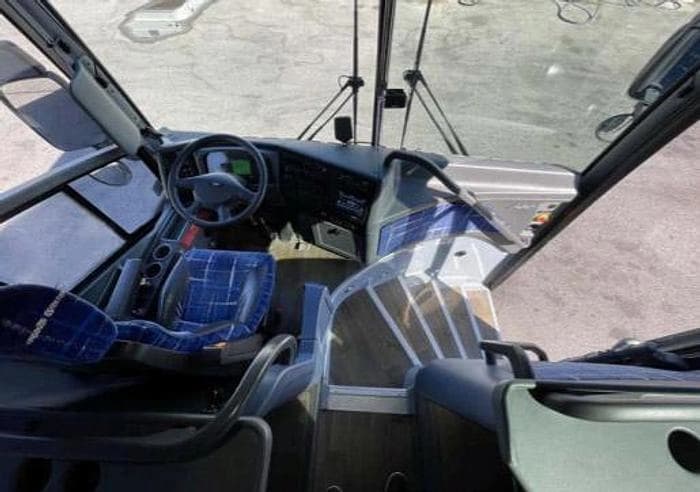 2017 Van hool CX45 Coach - Image 4
