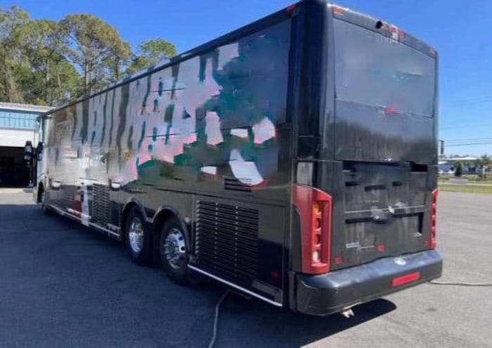 2017 Van hool CX45 Coach - Image 2