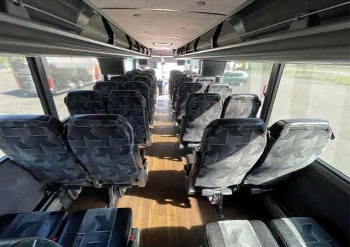 2017 Van hool CX45 Coach - Image 4
