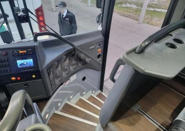 2017 Van hool CX45 Coach - Image 7