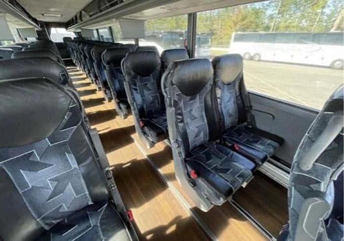 2017 Van hool CX45 Coach - Image 6