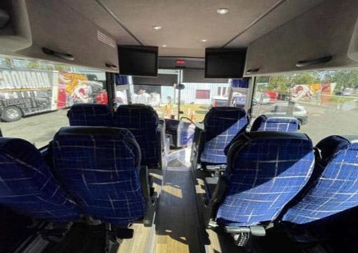 2017 Van hool CX45 Coach - Image 5