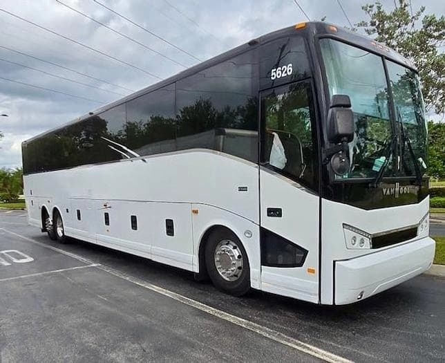 2023 Van hool CX45 Coach - Image 1