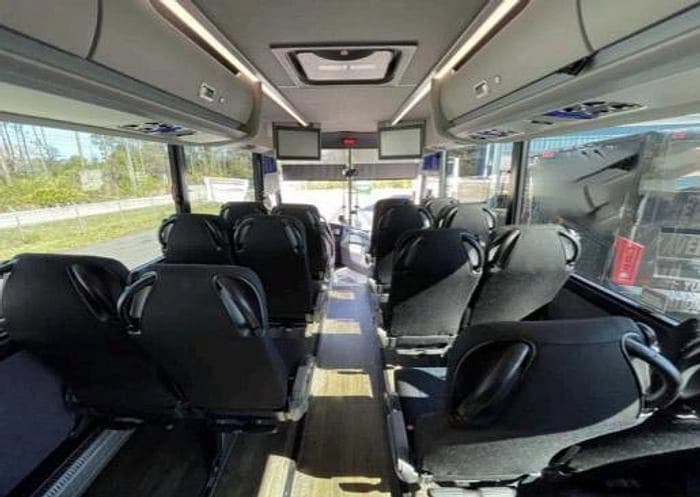 2023 Van hool CX45 Coach - Image 17