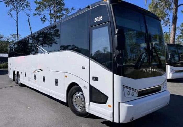 2023 Van hool CX45 Coach - Image 6