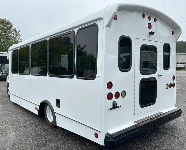 2016 Champion E450 Shuttle Bus - Image 2