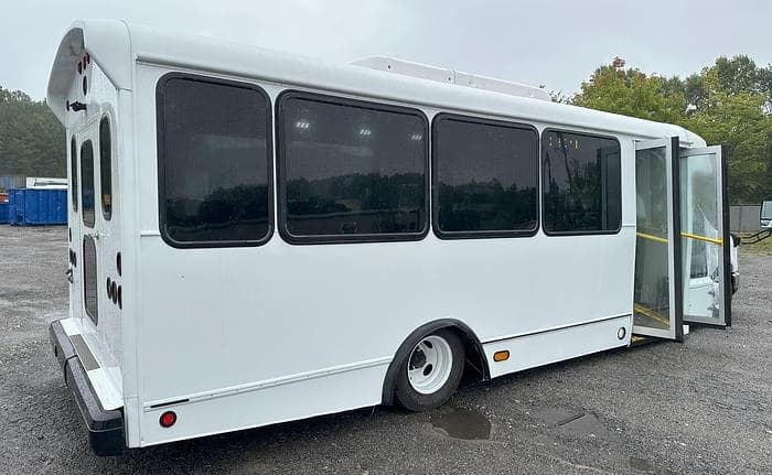 2016 Champion E450 Shuttle Bus - Image 4