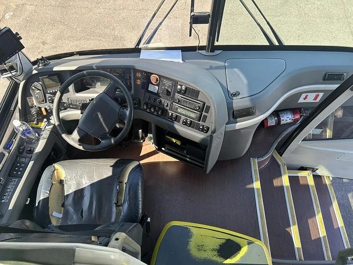 2016 Volvo 9700 Coach - Image 6