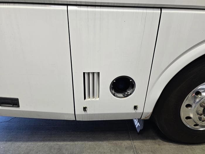 2016 Irizar I6 ADA Coach - Image 5