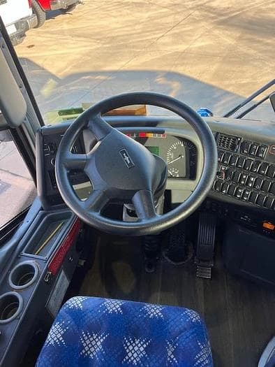 2017 Van hool CX45 Coach - Image 3