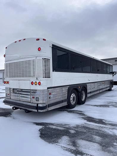 1994 Mci 102DL3SS Coach - Image 7