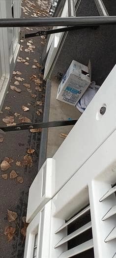2017 Prevost H3-45 Coach - Image 10