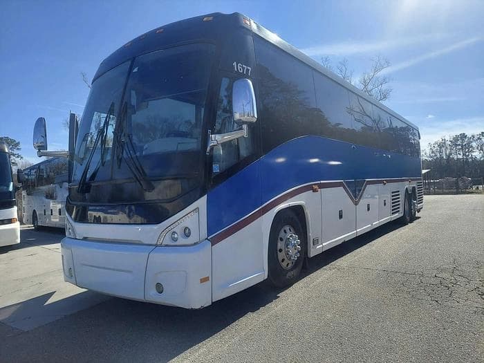 2013 Mci J4500 Coach - Image 13