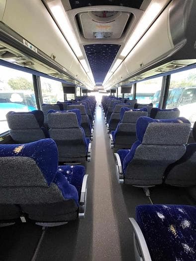2012 Mci J4500 Coach - Image 13