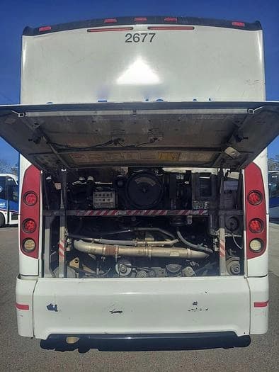 2012 Mci J4500 Coach - Image 7