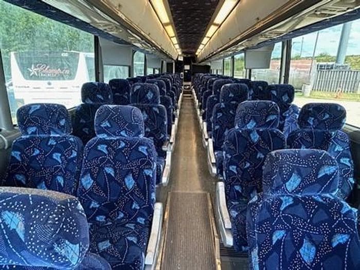 2004 Mci J4500 Coach - Image 12